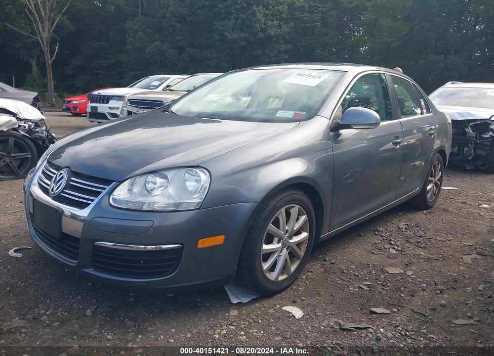 2010 VOLKSWAGEN JETTA SE VIN: 3VWRZ7AJ5AM035092