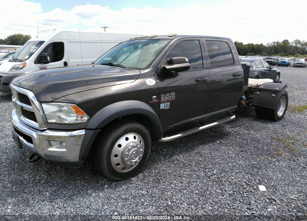 2018 RAM 5500 CHASSIS TRADESMAN/SLT/LAIE VIN: 3C7WRNEL9JG269517