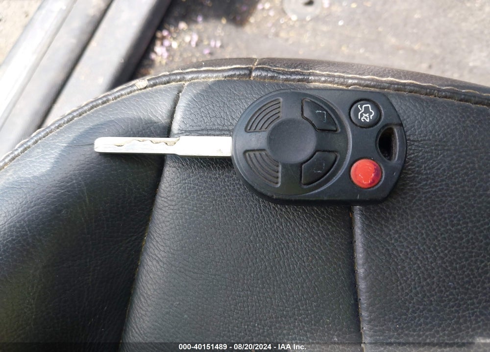 2014 FORD FOCUS SE VIN: 1FADP3F2XEL140611