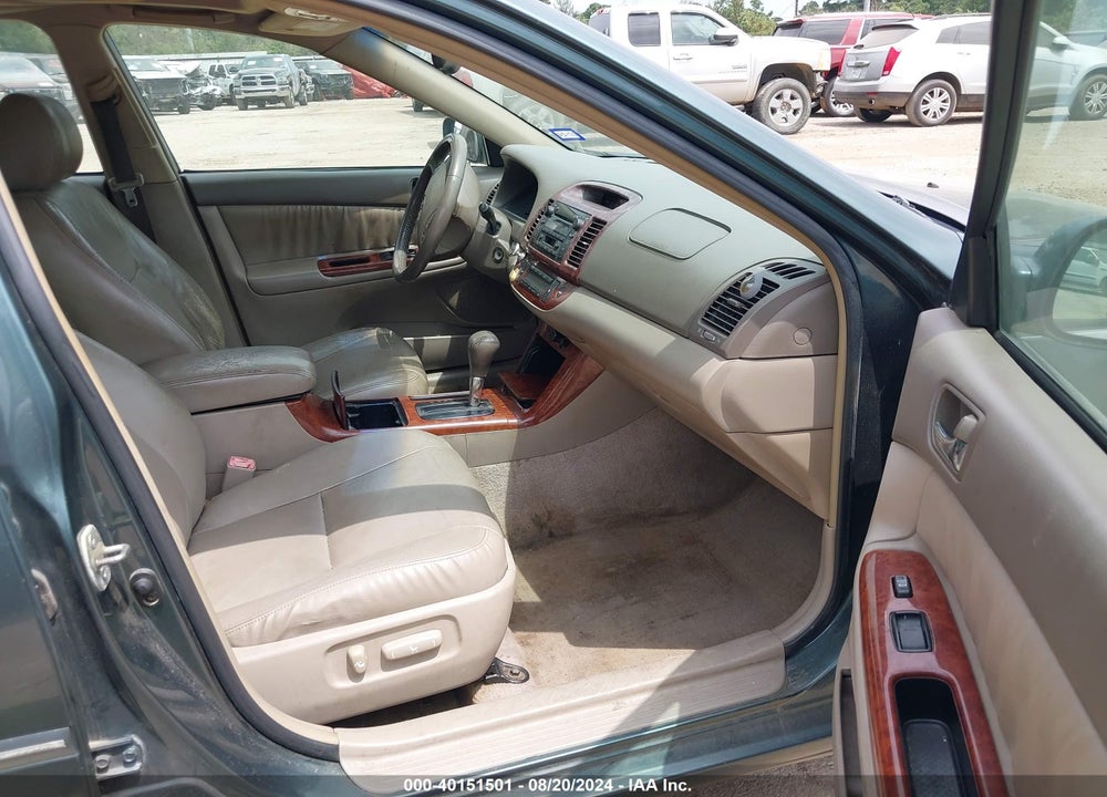 2005 TOYOTA CAMRY XLE V6 VIN: 4T1BF32K15U105438