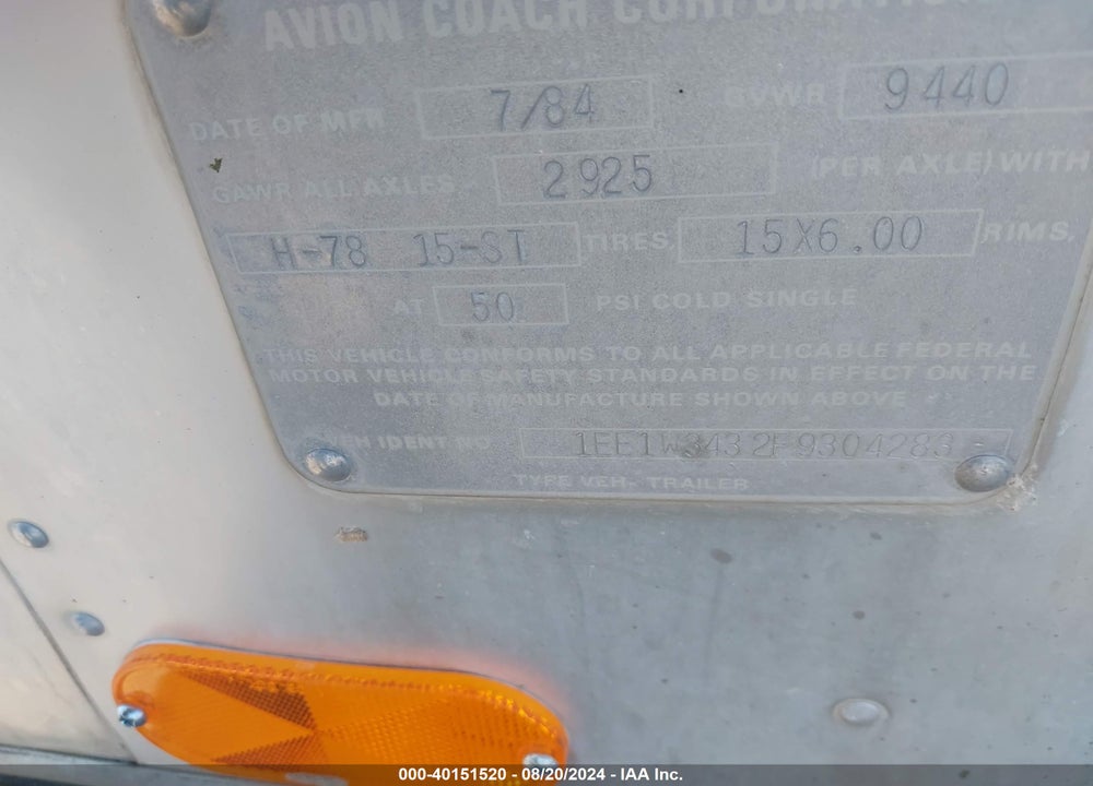 1985 FLEETWOOD AVION VIN: 1EE1W3432F9304283
