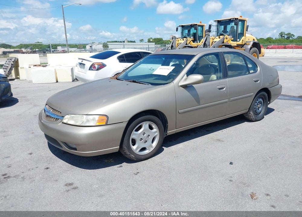 2001 NISSAN ALTIMA GLE VIN: 1N4DL01A61C119581