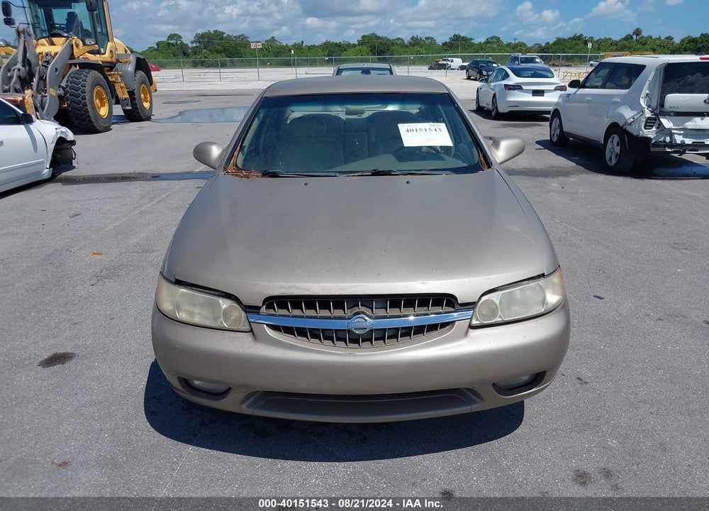 2001 NISSAN ALTIMA GLE VIN: 1N4DL01A61C119581