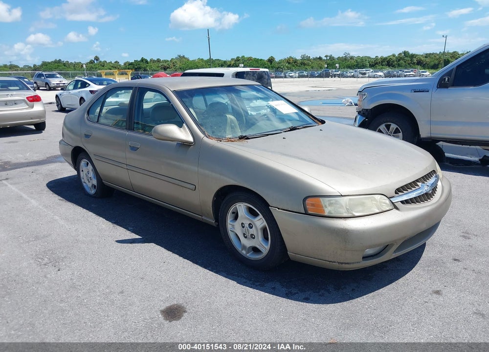 2001 NISSAN ALTIMA GLE VIN: 1N4DL01A61C119581