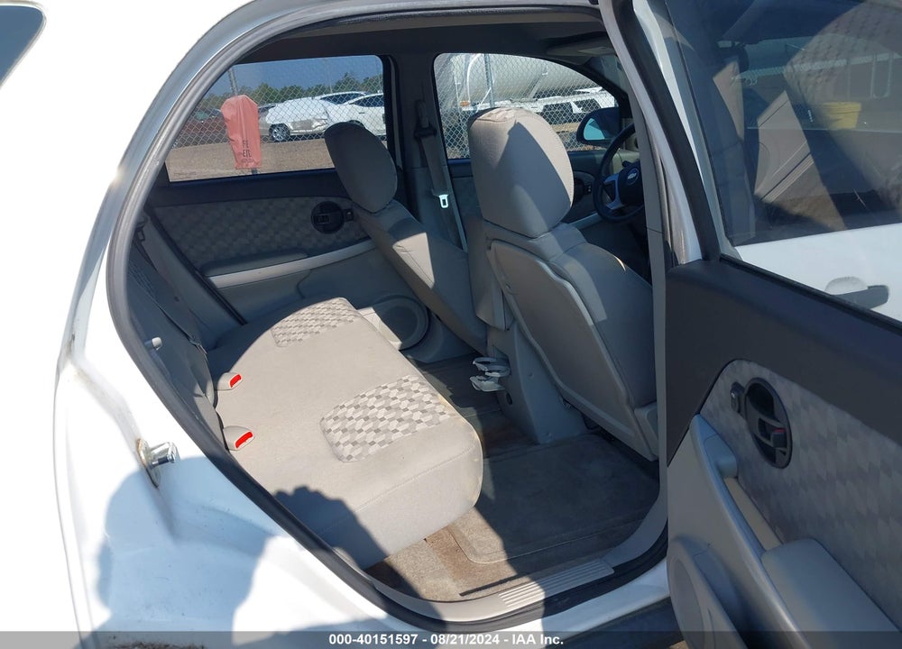 2008 CHEVROLET EQUINOX LS VIN: 2CNDL13F786047670