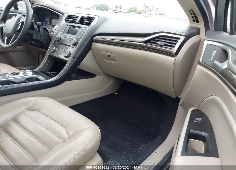 2017 FORD FUSION SE VIN: 3FA6P0HD8HR131949