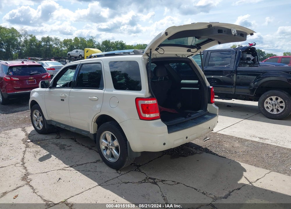 2011 FORD ESCAPE LIMITED VIN: 1FMCU0E78BKC49592