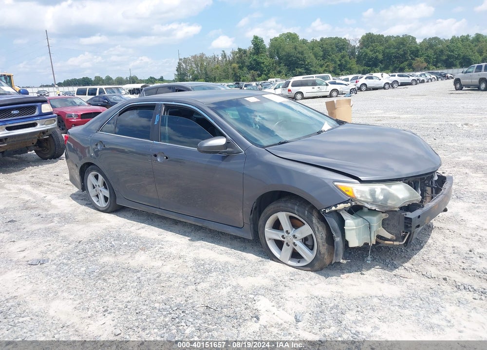 2013 TOYOTA CAMRY SE VIN: 4T1BF1FK5DU243982