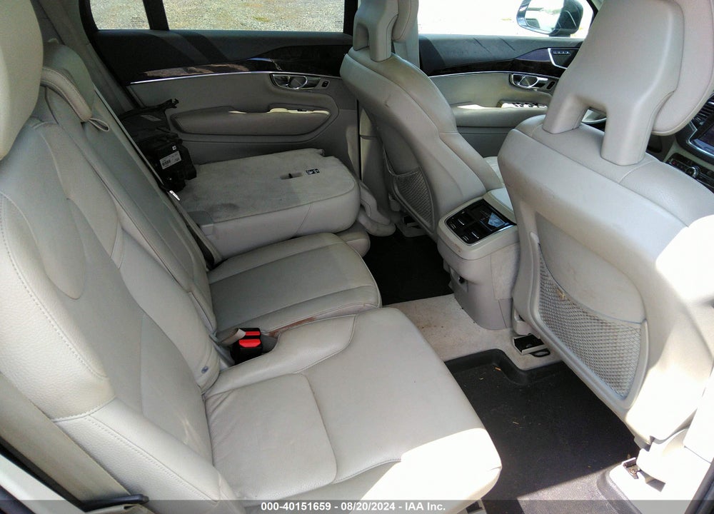 2016 VOLVO XC90 T6 MOMENTUM VIN: YV4A22PK9G1030617