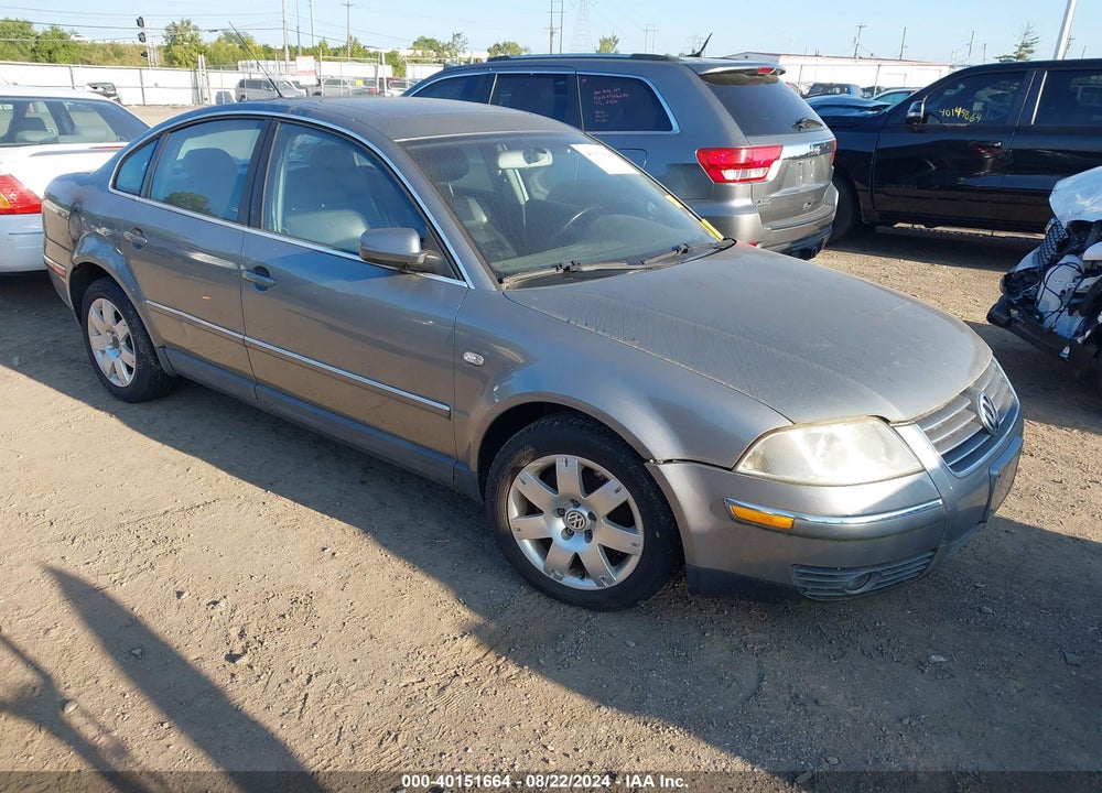 2003 VOLKSWAGEN PASSAT GLX VIN: WVWRH63B73P043746