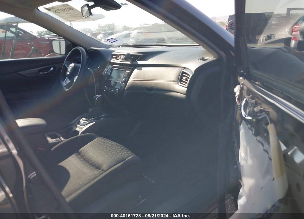 2019 NISSAN ROGUE SV VIN: JN8AT2MT4KW267433