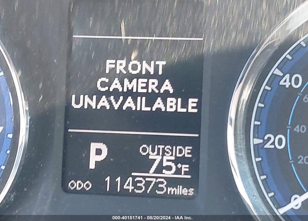 2018 TOYOTA COROLLA LE VIN: 5YFBURHE1JP762455