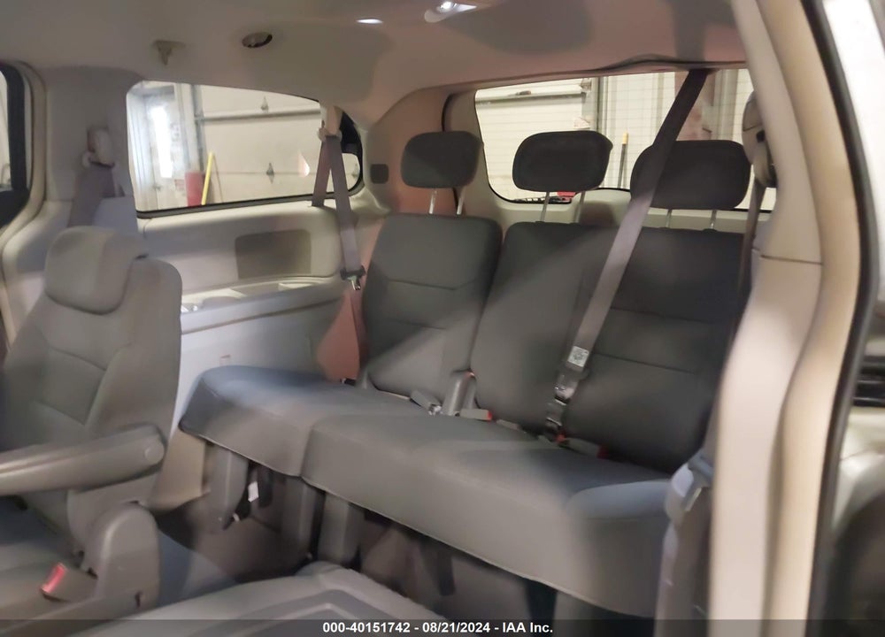 2010 CHRYSLER TOWN & COUNTRY TOURING VIN: 2A4RR5D10AR299942