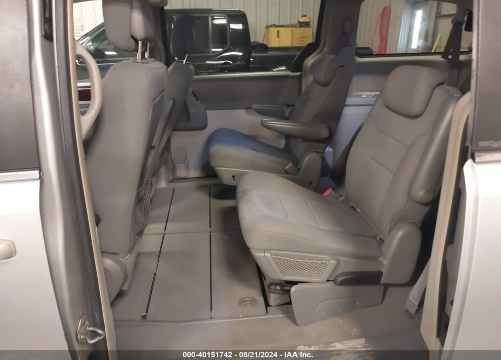 2010 CHRYSLER TOWN & COUNTRY TOURING VIN: 2A4RR5D10AR299942