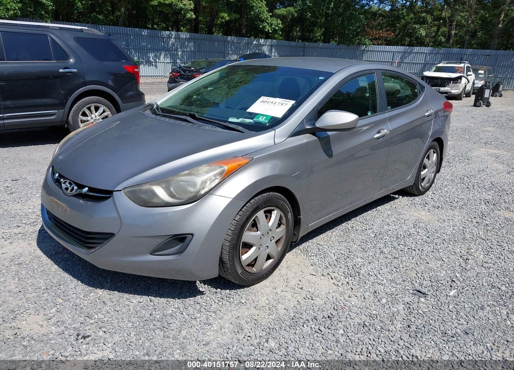 2013 HYUNDAI ELANTRA GLS VIN: KMHDH4AE6DU484388