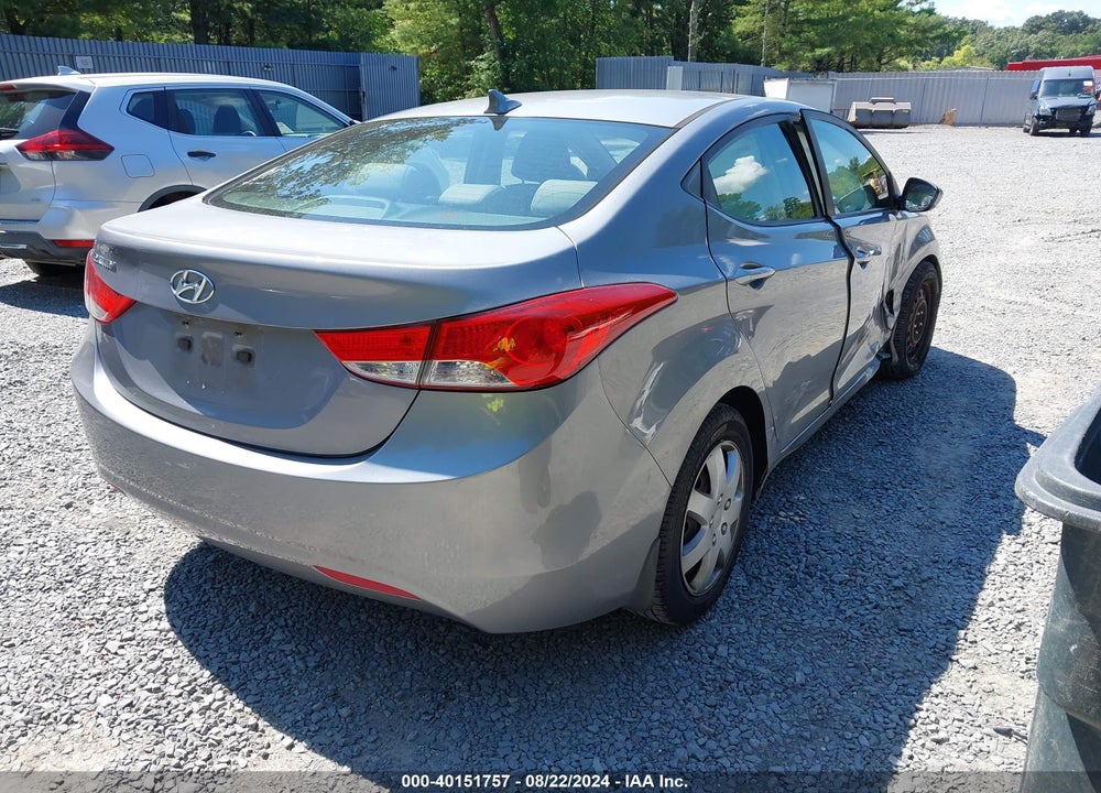 2013 HYUNDAI ELANTRA GLS VIN: KMHDH4AE6DU484388