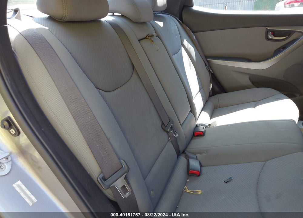2013 HYUNDAI ELANTRA GLS VIN: KMHDH4AE6DU484388