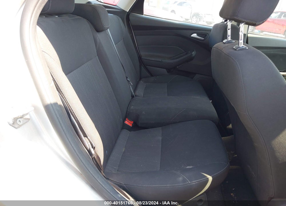2017 FORD FOCUS SEL VIN: 1FADP3M27HL341924