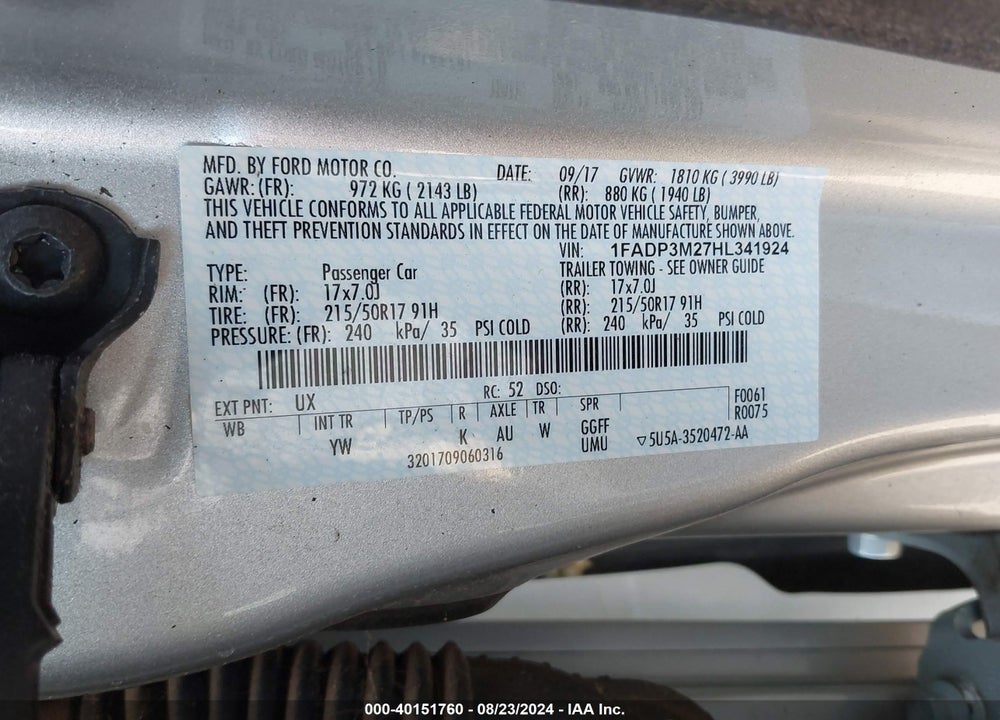 2017 FORD FOCUS SEL VIN: 1FADP3M27HL341924