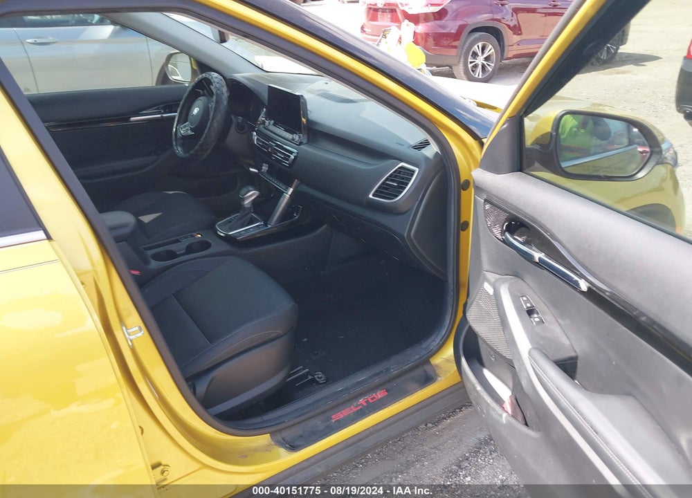 2021 KIA SELTOS SX TURBO VIN: KNDETCA23M7142290