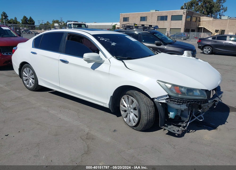 2015 HONDA ACCORD EX-L VIN: 1HGCR2F82FA160848