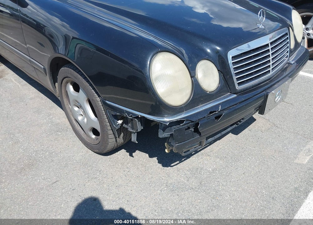 1996 MERCEDES-BENZ E 320 VIN: WDBJF55F1TJ018789