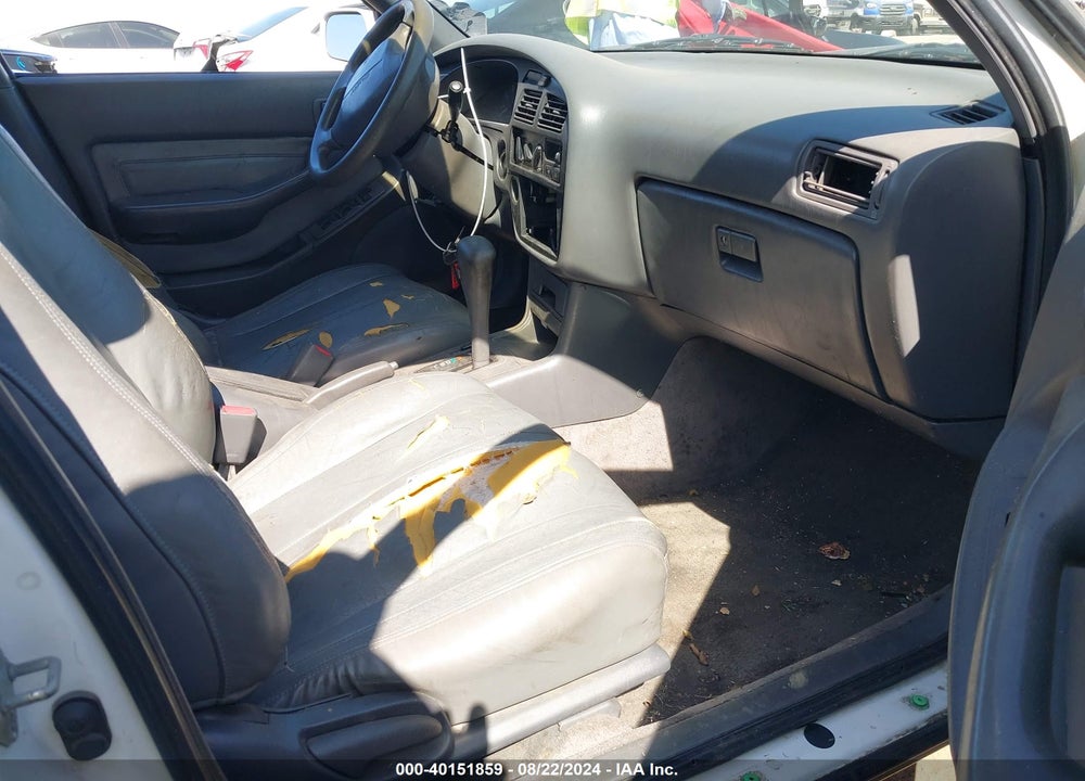 1992 TOYOTA CAMRY LE VIN: 4T1SK12E1NU091194