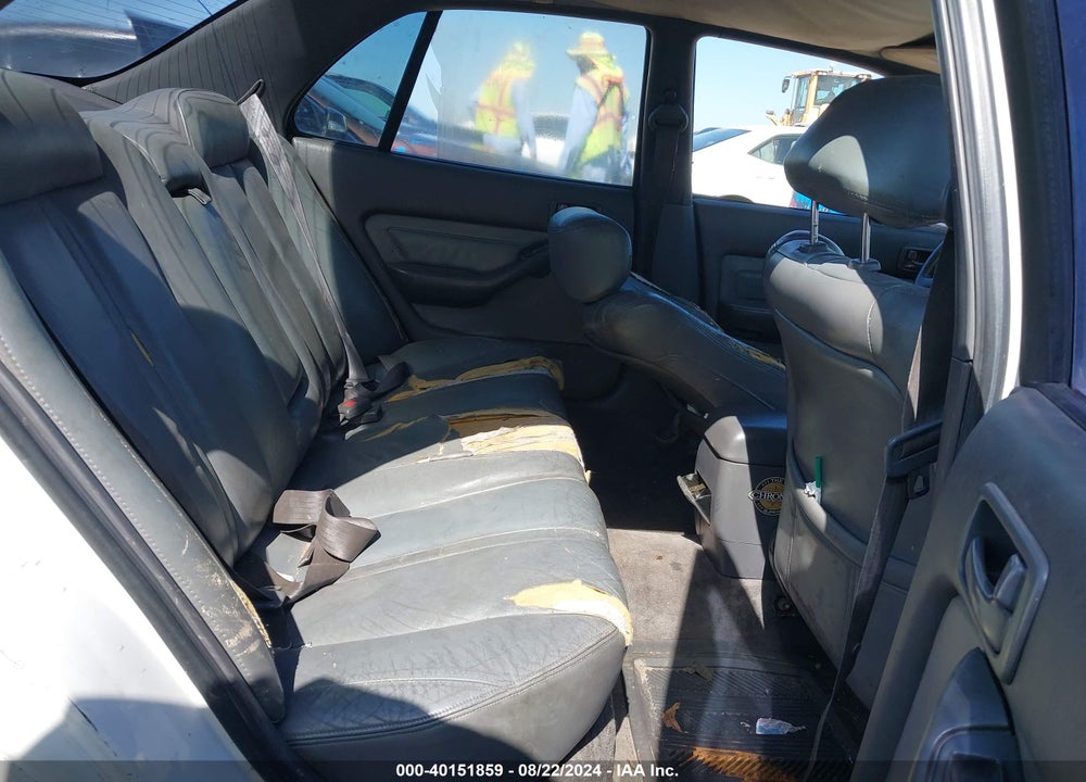 1992 TOYOTA CAMRY LE VIN: 4T1SK12E1NU091194