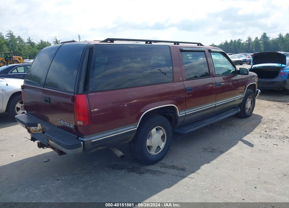 1999 CHEVROLET SUBURBAN 1500 LT VIN: 1GNFK16R3XJ432898