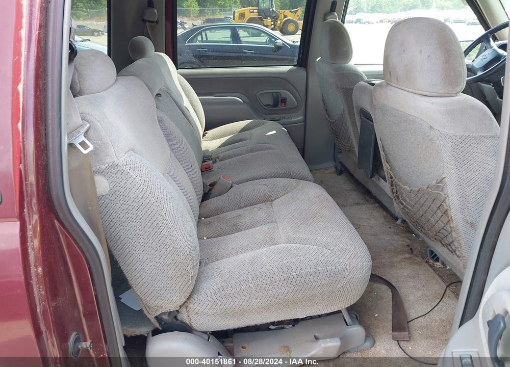 1999 CHEVROLET SUBURBAN 1500 LT VIN: 1GNFK16R3XJ432898