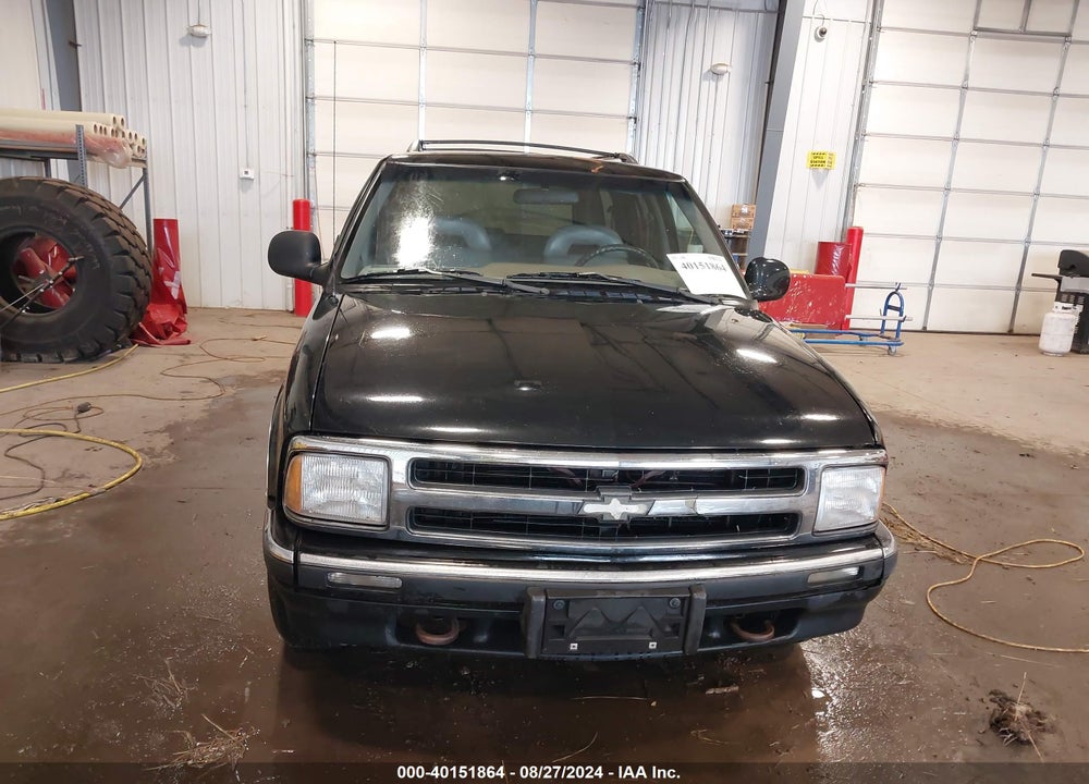 1996 CHEVROLET BLAZER VIN: 1GNDT13W0T2280341