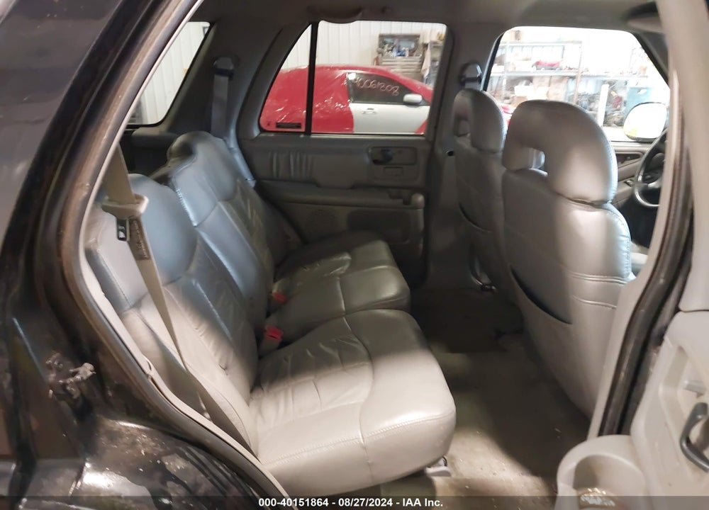 1996 CHEVROLET BLAZER VIN: 1GNDT13W0T2280341