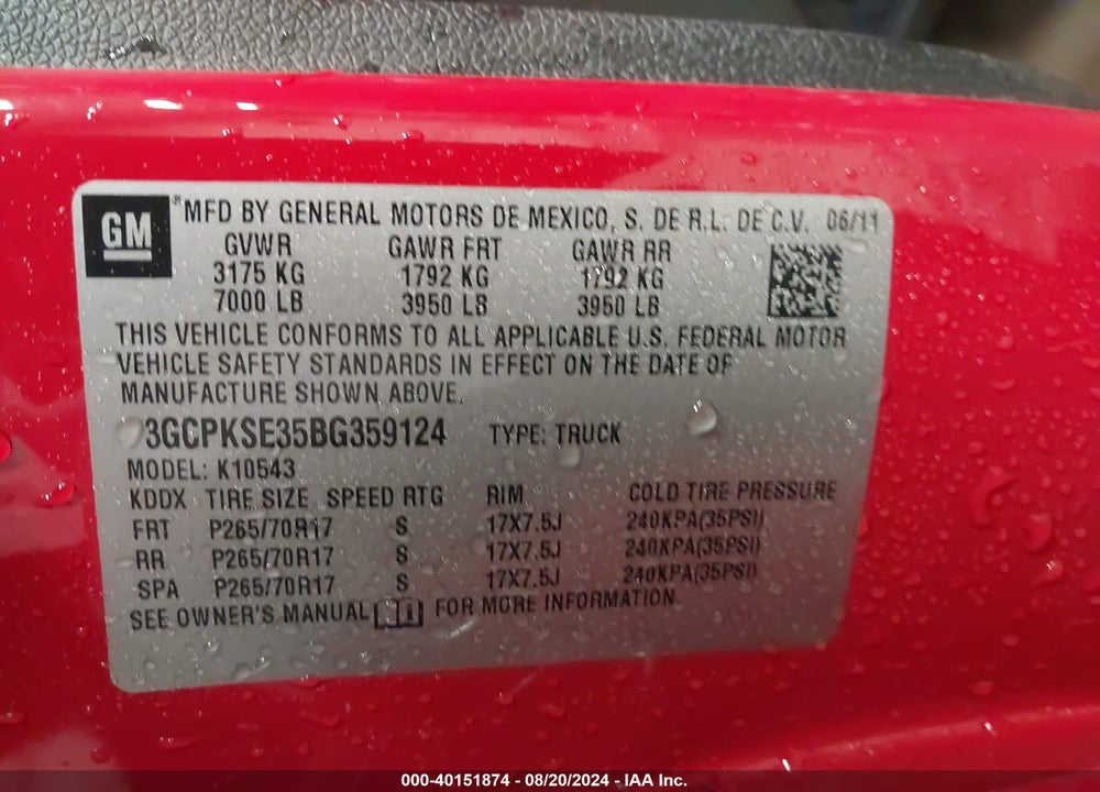 2011 CHEVROLET SILVERADO 1500 LT VIN: 3GCPKSE35BG359124