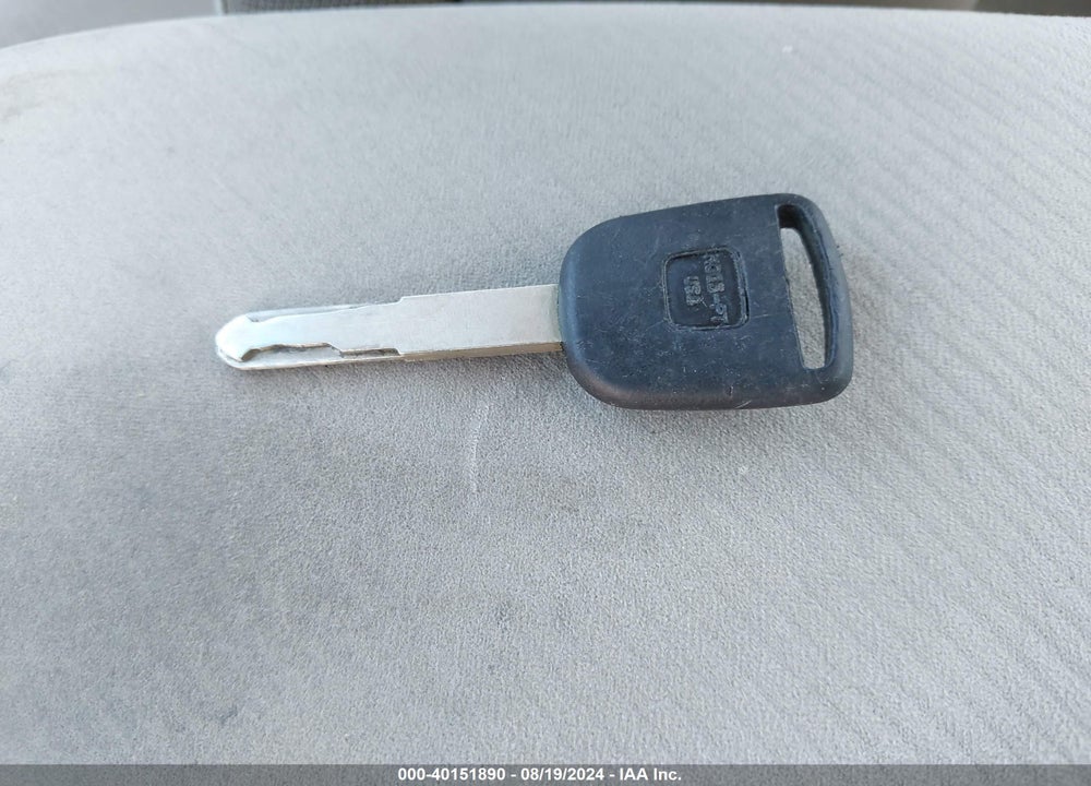 2010 HONDA CIVIC LX VIN: 2HGFA1F58AH528836