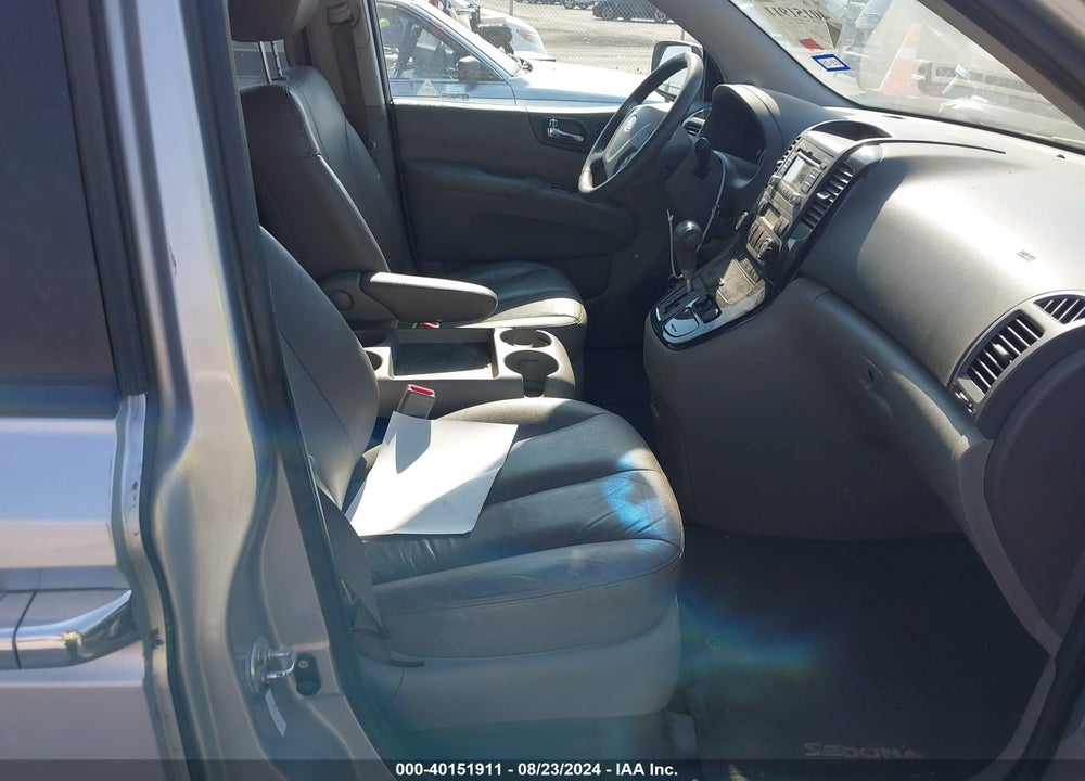 2011 KIA SEDONA EX VIN: KNDMH4C72B6370022
