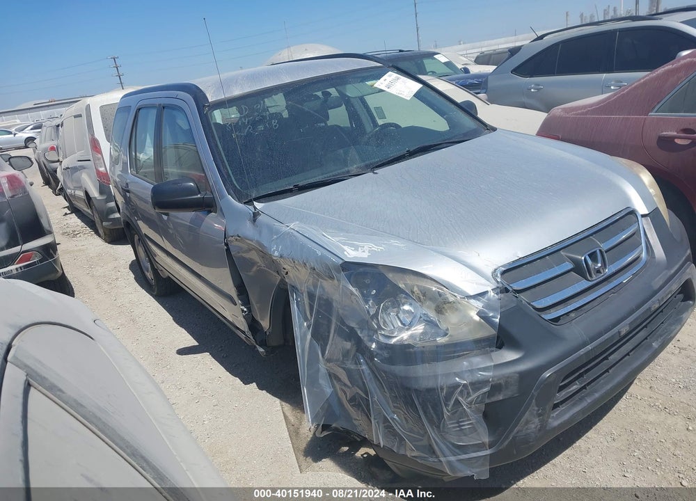 2006 HONDA CR-V LX VIN: JHLRD68586C008176