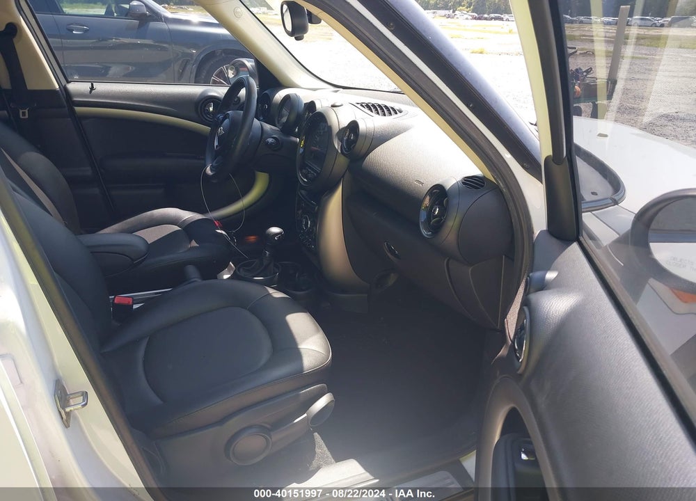2015 MINI COUNTRYMAN COOPER VIN: WMWZB3C51FWR43527