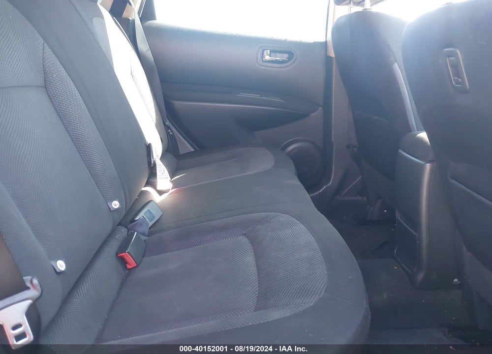 2013 NISSAN ROGUE S VIN: JN8AS5MV1DW643112