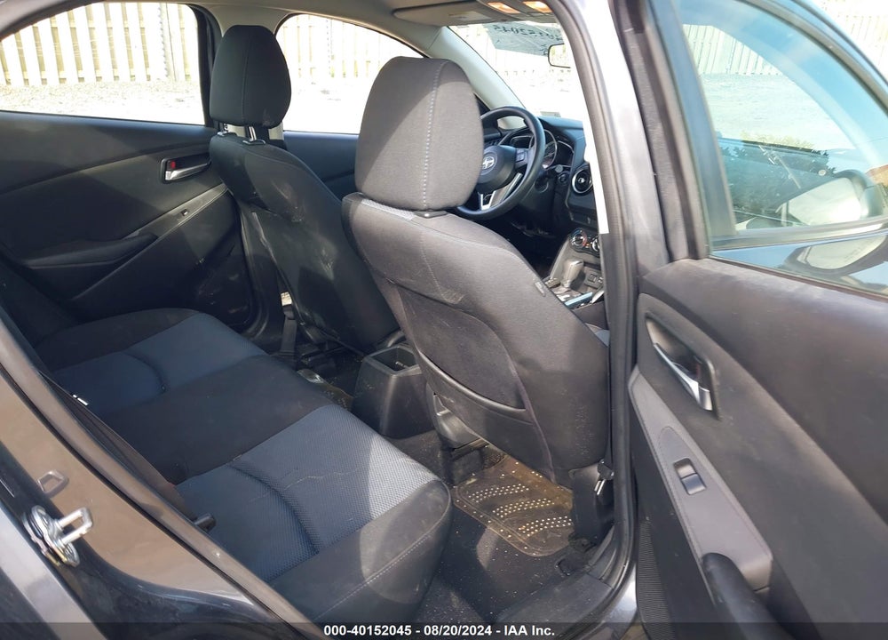 2016 SCION IA VIN: 3MYDLBZV4GY139228
