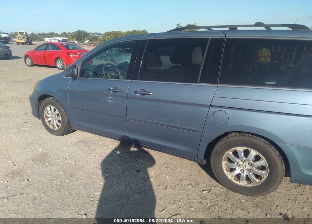 2010 HONDA ODYSSEY EX VIN: 5FNRL3H57AB065625