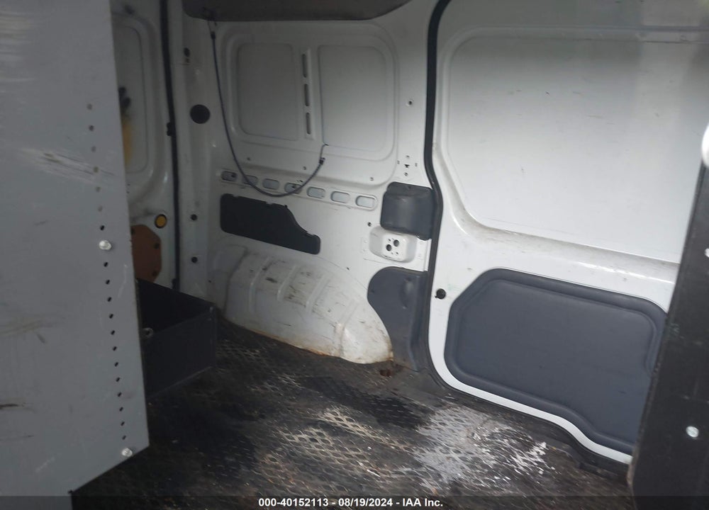 2010 FORD TRANSIT CONNECT XL VIN: NM0LS7AN7AT022200