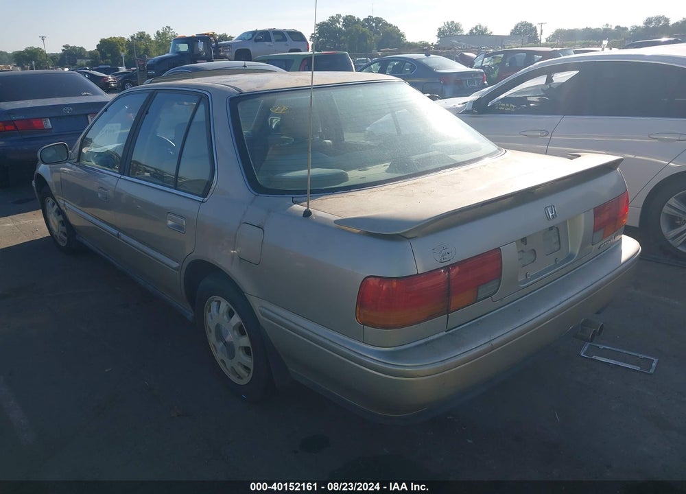 1993 HONDA ACCORD VIN: JHMCB7688PC016516