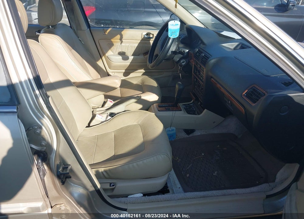 1993 HONDA ACCORD VIN: JHMCB7688PC016516