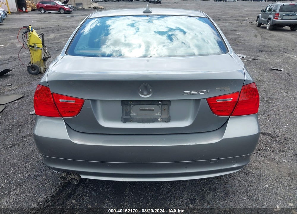 2010 BMW 328I XDRIVE VIN: WBAPK5C50AA651988