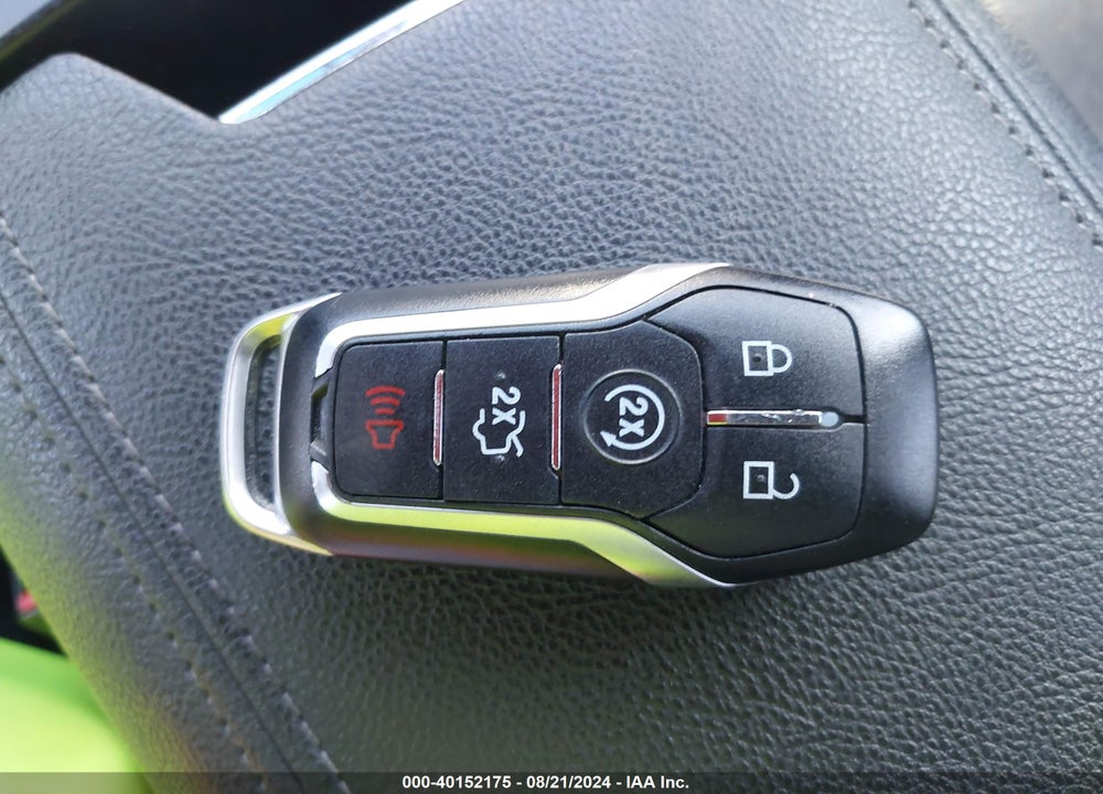 2015 LINCOLN MKZ HYBRID VIN: 3LN6L2LU0FR625854