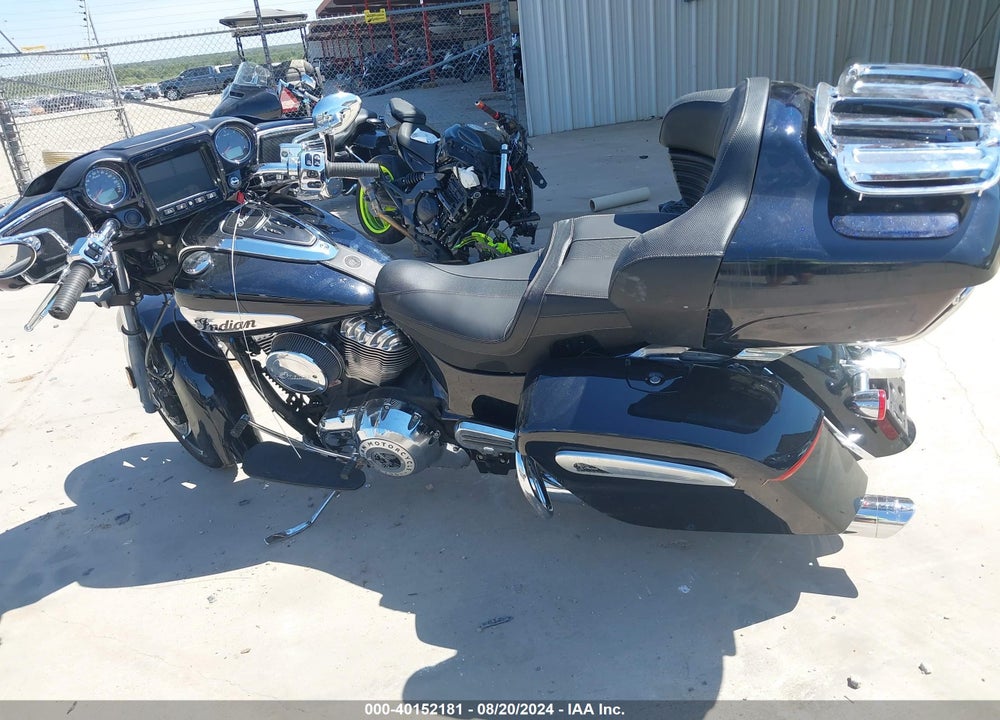 2022 INDIAN MOTORCYCLE CO. ROADMASTER LIMITED VIN: 56KTKABB4N3412515