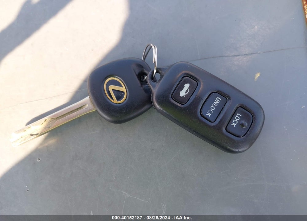 1999 LEXUS ES 300 VIN: JT8BF28G0X0211146