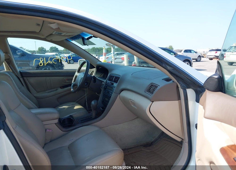 1999 LEXUS ES 300 VIN: JT8BF28G0X0211146