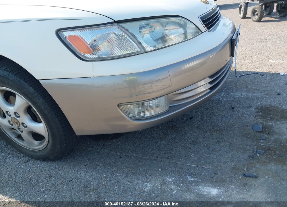 1999 LEXUS ES 300 VIN: JT8BF28G0X0211146