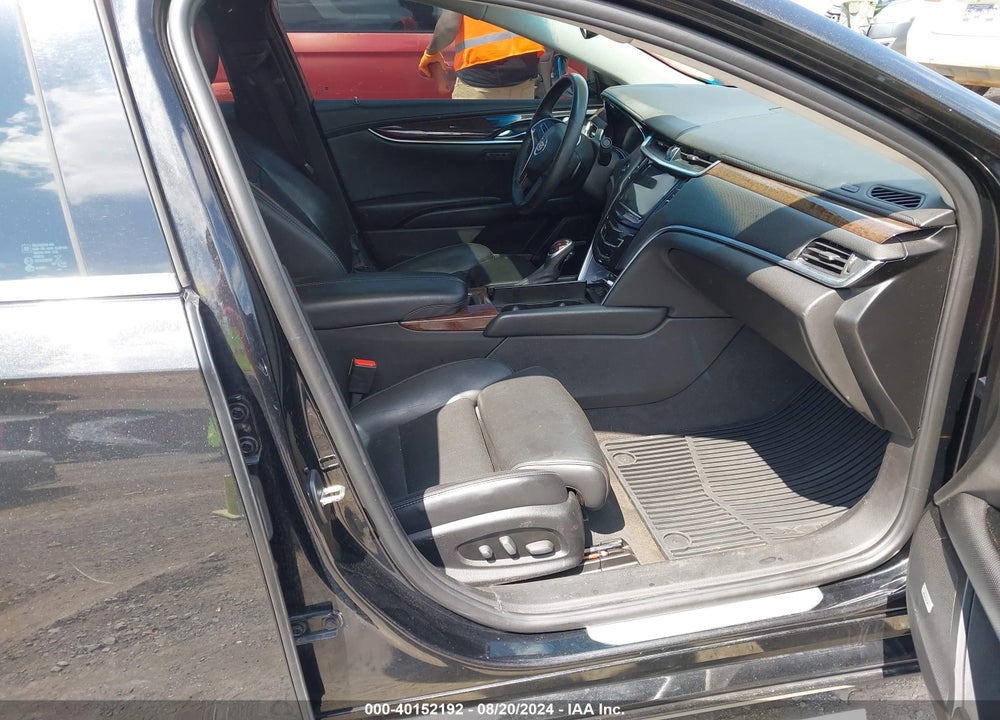 2013 CADILLAC XTS LUXURY VIN: 2G61R5S30D9129238